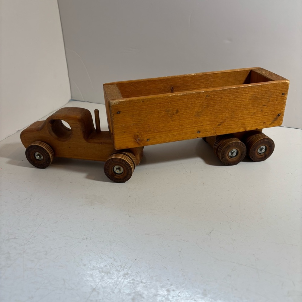 Vintage handmade‎ handcrafted wooden toy semi truck and trailer